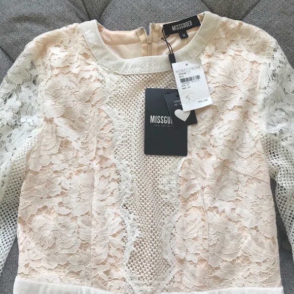 Missguided white lace and nude bodycon mesh dress - Picture 2 of 3